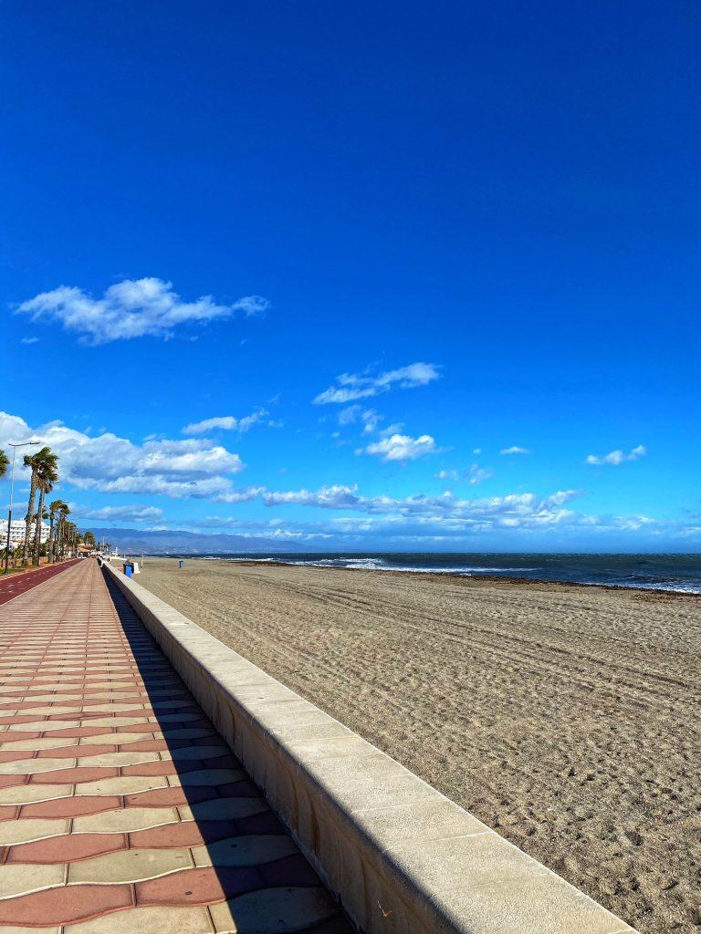 Ferienwohnung in Roquetas de Mar am Strand